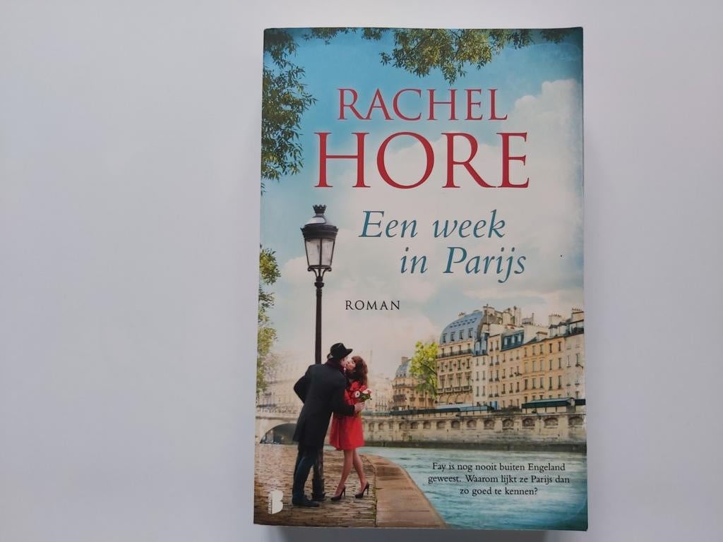 Rachel Hore - Een week in Parijs, Ophalen of Verzenden, Zo goed als nieuw, Rachel Hore