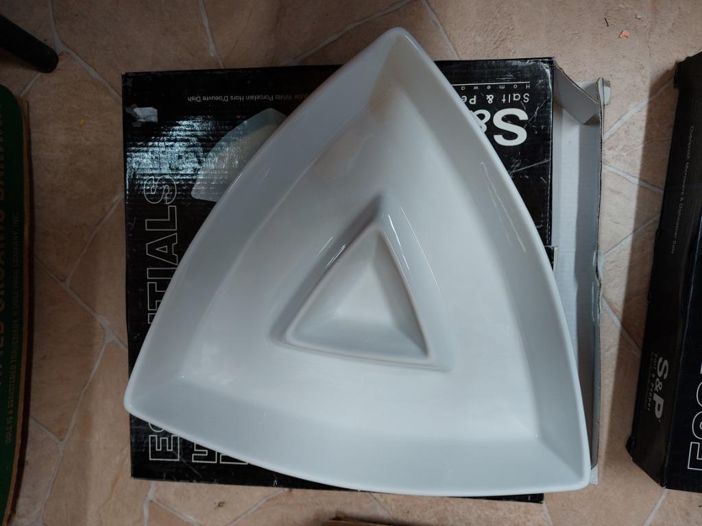 SALT EN PEPPER : nieuwe aperitiefschaal, Nieuw, Ophalen of Verzenden, Schaal of Schalen, Effen
