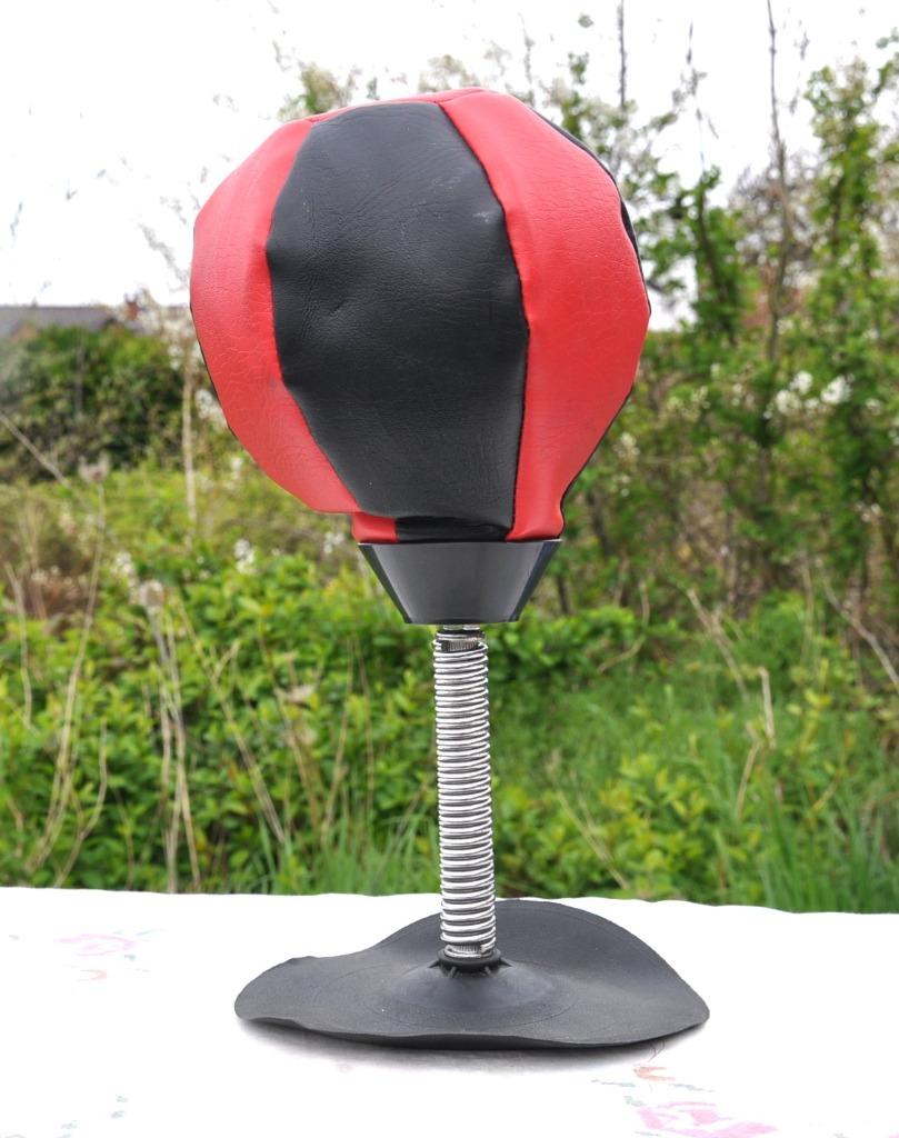 jouet punching ball de table, Enlèvement ou Envoi, Comme neuf, Garçon