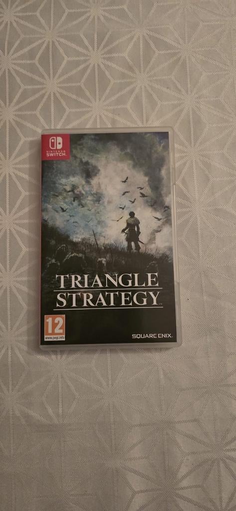 Triangle strategy comme neuf, Enlèvement ou Envoi, 1 joueur, Jeu de rôle (Role Playing Game), À partir de 12 ans