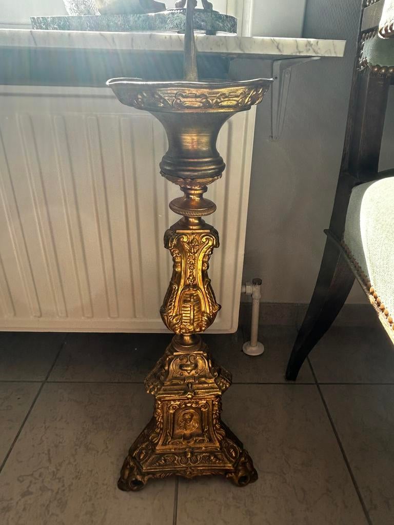Brocante, Ophalen, Zo goed als nieuw
