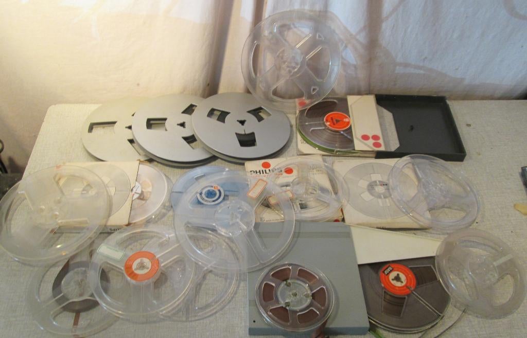 toutes sortes de cassettes magnétophones et de bobines vides, Enlèvement ou Envoi, Pièce, Avec bandes