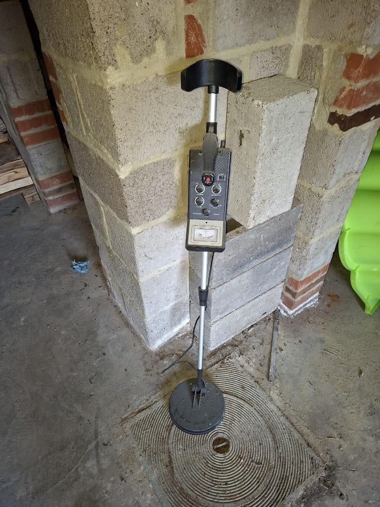 Détecteur de Métaux Velleman CS150N, Autres marques, Discrimination dans la détection de métaux, 30 cm ou moins, Comme neuf