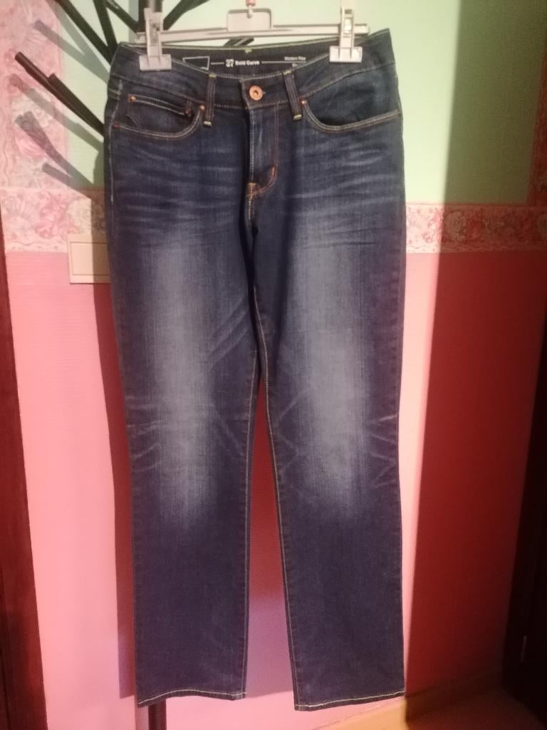 Jeans Levi's femme Bold Curve original 27/30 comme neuf, Enlèvement, Bleu, Levi's, Comme neuf