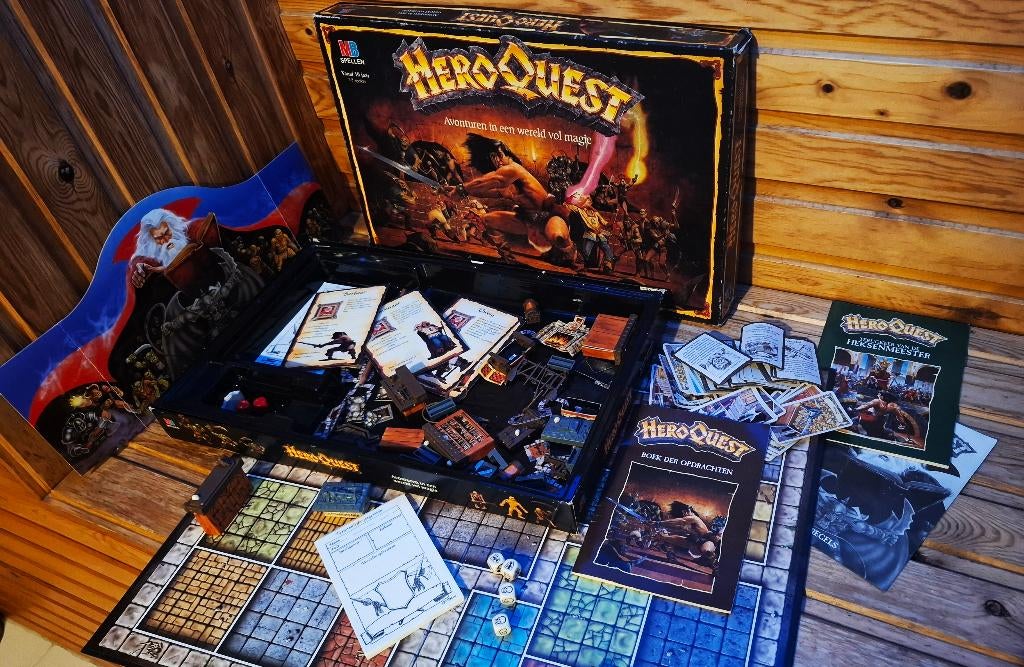 HeroQuest (1989) – originele doos + boeken + onderdelen, Hobby en Vrije tijd, Drie of vier spelers, Ophalen of Verzenden, Gebruikt