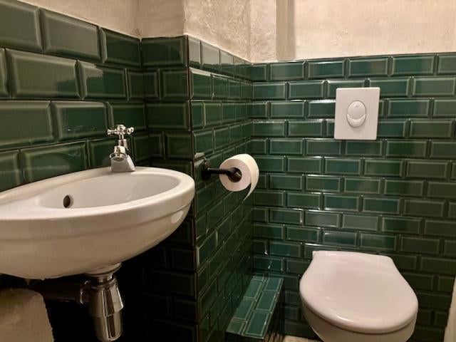 Metrotegels Biselado groen 15x7,5cm (met de hand geglazuurd), Doe-het-zelf en Bouw, Tegels, Ophalen, Nieuw, Minder dan 20 cm, Minder dan 20 cm