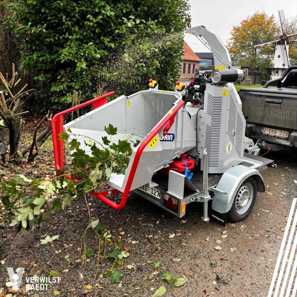 Hakselaar te huur, Tuin en Terras, Ophalen, Zo goed als nieuw