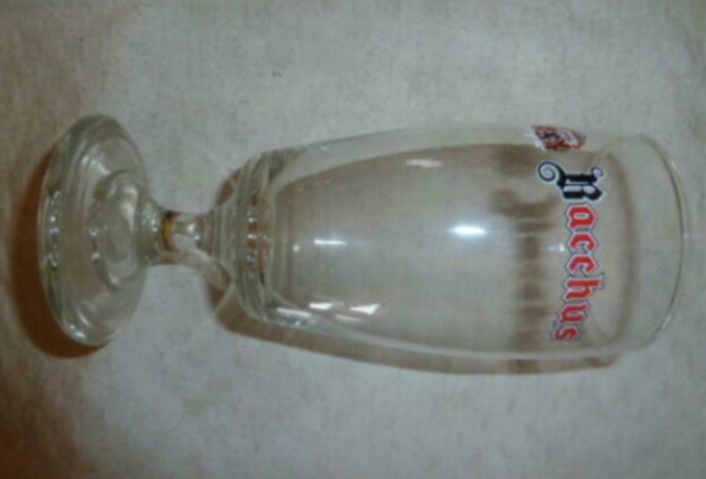 #H Bier glas BACCHUS Brouwerij Van Honsebrouck Ingelmunster, Ophalen of Verzenden, Nieuw, Bierglas