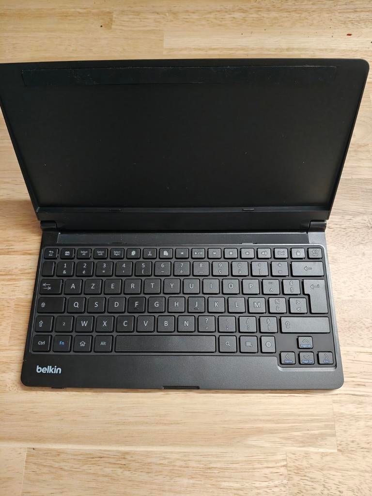 Belkin YourType keyboard + stand, Ophalen of Verzenden, Zo goed als nieuw
