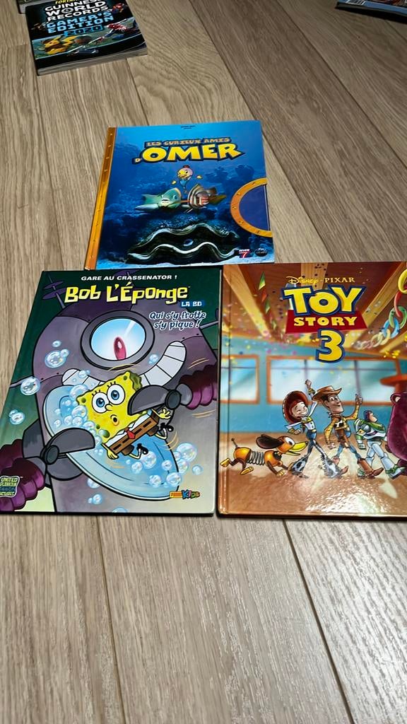 Lot de 3 livres Toy story, Bob l’éponge et Omer, Enlèvement ou Envoi, Utilisé
