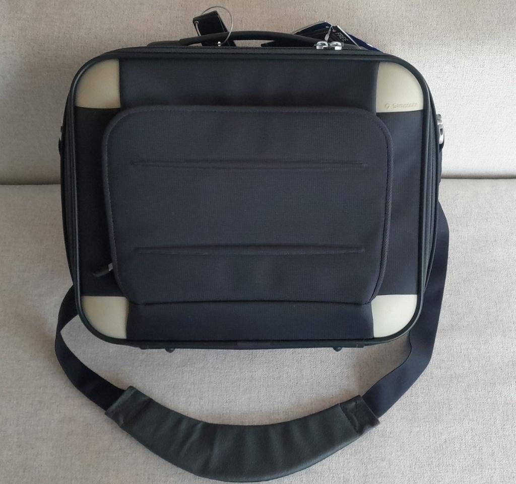 Nieuwe Samsonite schoudertas aktetas - 44 cm, Ophalen of Verzenden, Nieuw, Overige kleuren, Overige merken