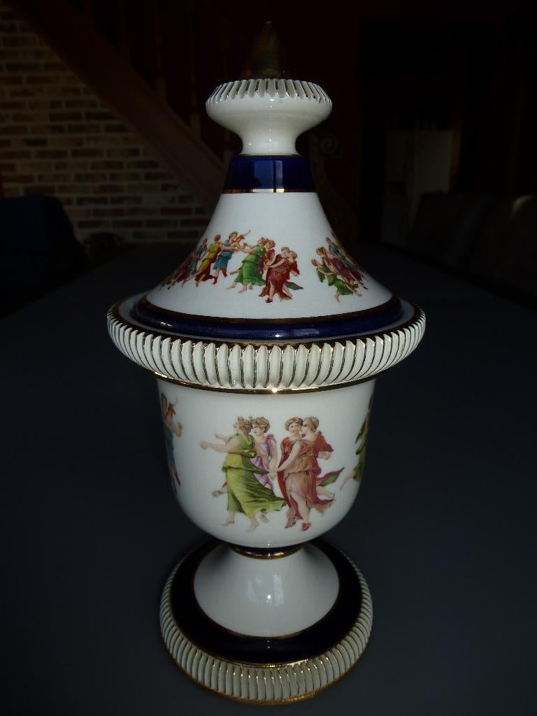 Sierlijk vaasje met deksel hoogte 27cm. Prima staat!!!, Huis en Inrichting, Ophalen, Wit, Aardewerk of Porselein, Zo goed als nieuw