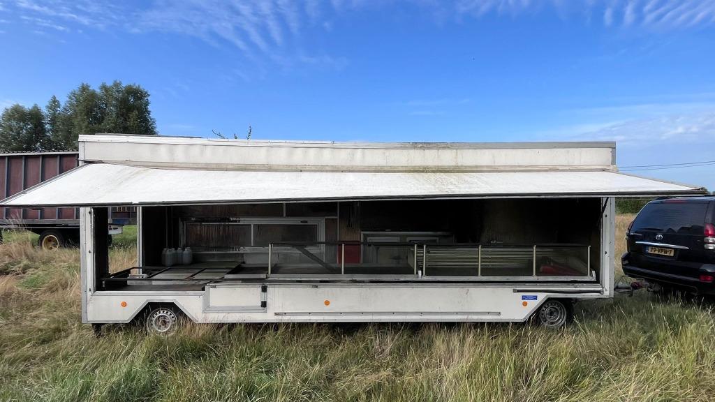 Verkoopwagen, marktwagen Gebr. Scheirlinckx, Brandschade, Articles professionnels, Stock & Retail | Voitures, Enlèvement