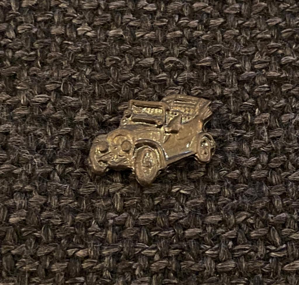PIN - AUTO - CAR - VOITURE - OLDTIMER, Envoi, Utilisé, Transport, Insigne ou Pin's