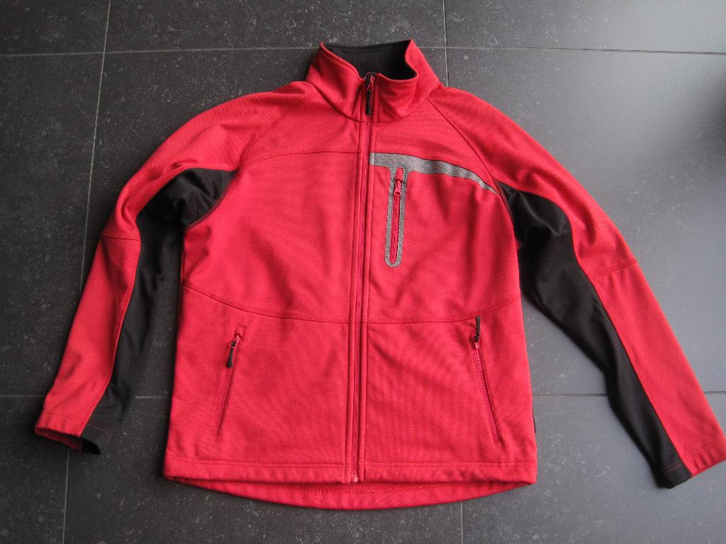 Rode windstopper Hi-Tec Maat L, Maat 52/54 (L), Hi-tec, Wandelen of Outdoor, Ophalen of Verzenden