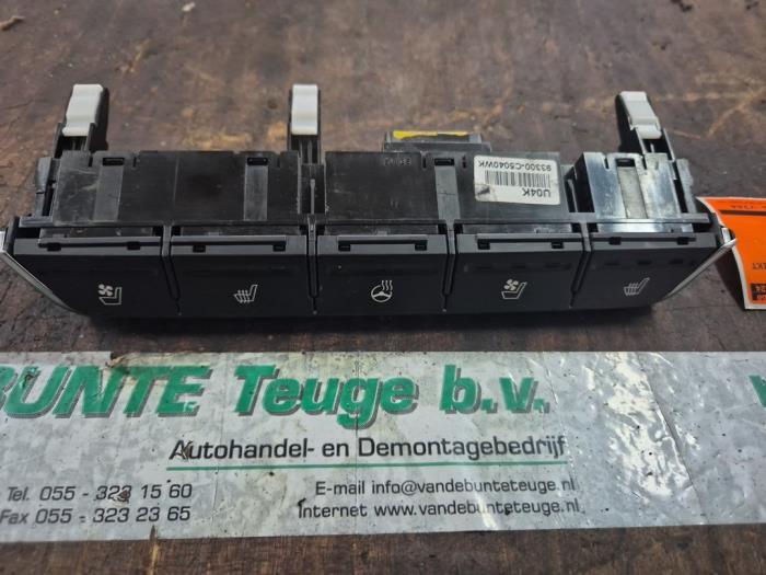 Commutateur chauffage siège d'un Kia Sorento, Autos : Pièces & Accessoires, Habitacle & Garnissage, Kia, Utilisé, 3 mois de garantie