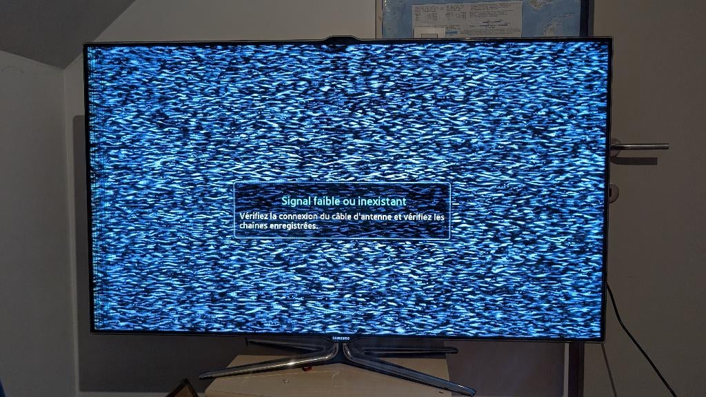 TV LED 140cm 55" Samsung, Petites lignes sur l'écran, TV, Hi-fi & Vidéo, Télévisions, Utilisé, LED, 100 cm ou plus, Full HD (1080p)