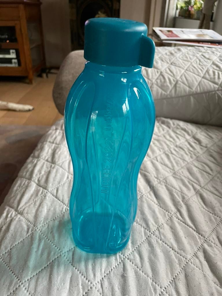 Bouteilles à boire avec bouchons à vis, Enlèvement ou Envoi