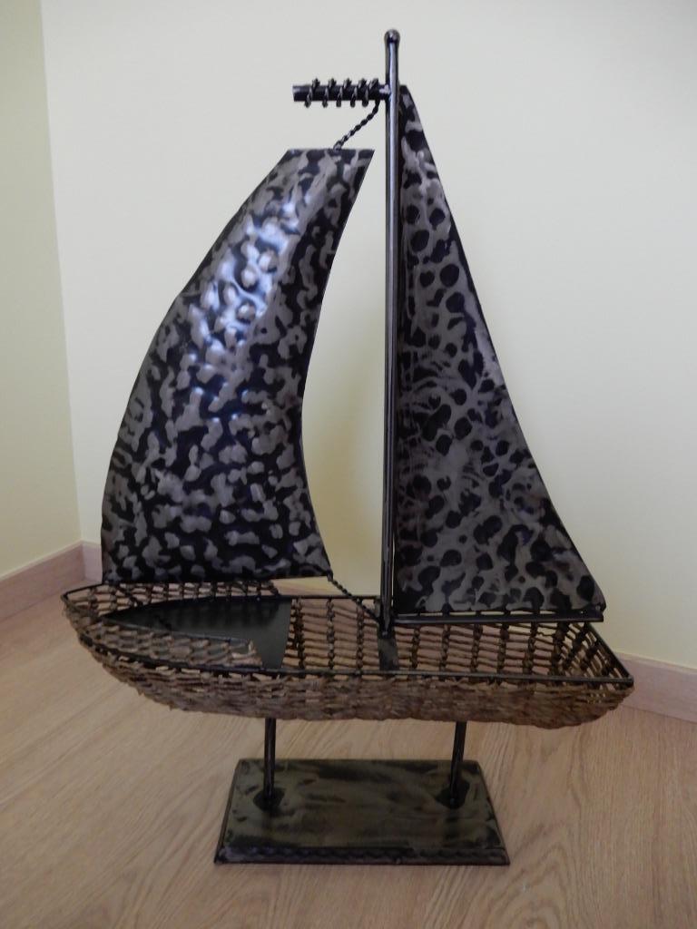 Maquette artisanale française de voilier en corde et métal, Enlèvement ou Envoi