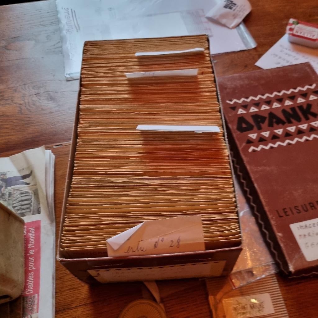 Images TINTIN., Collections, Enlèvement ou Envoi