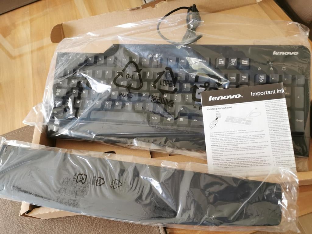 Clavier Lenovo, Informatique & Logiciels, Enlèvement ou Envoi