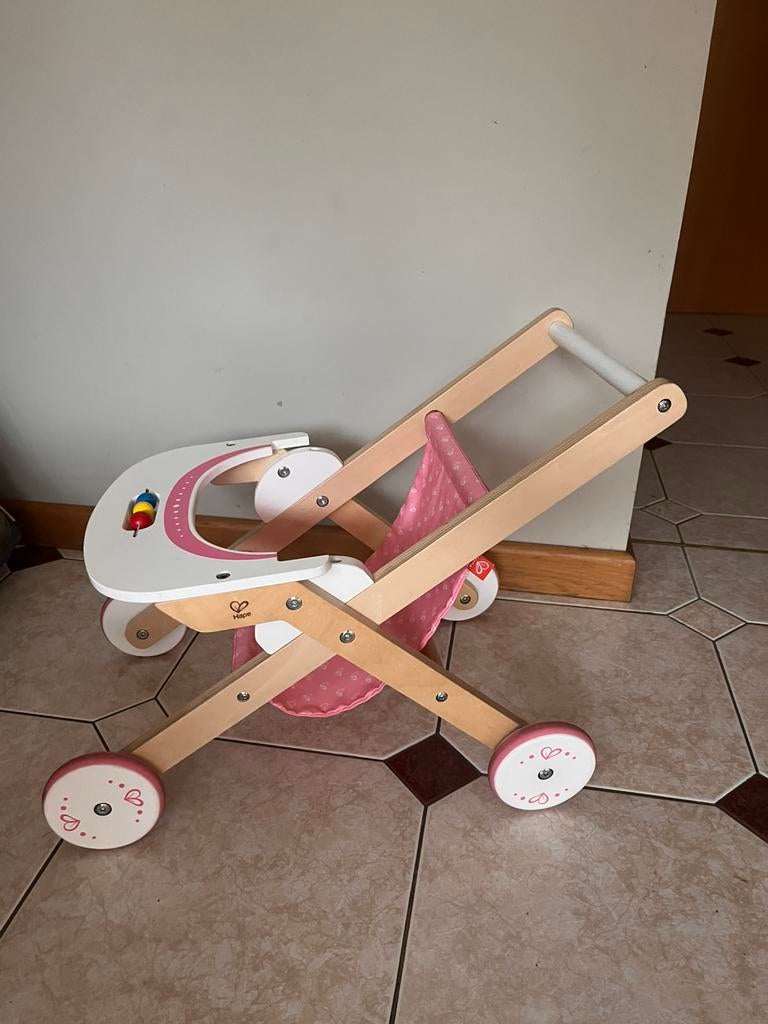 Hape poppenwagen, Kinderen en Baby's, Speelgoed | Houten speelgoed, Ophalen, Zo goed als nieuw