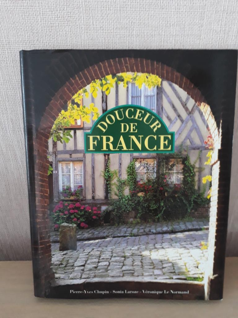 Livre, Enlèvement, Comme neuf