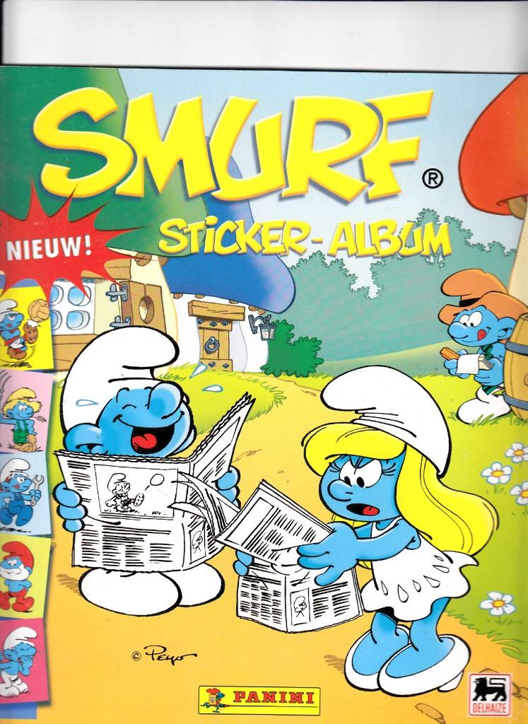 Panini Smurf sticker album volledig + 250 losse stickers, Ophalen of Verzenden, Gebruikt, Strip of Tekenfilm