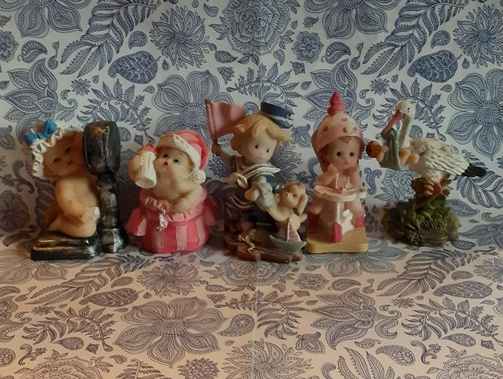 lot de 5 figurines bebe naissance en resine, Collections, Enlèvement ou Envoi, Comme neuf, Autres types