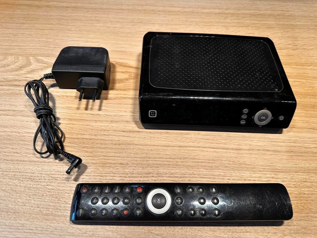 Telenet Digibox (2 stuks beschikbaar), Ophalen, Gebruikt, HDMI