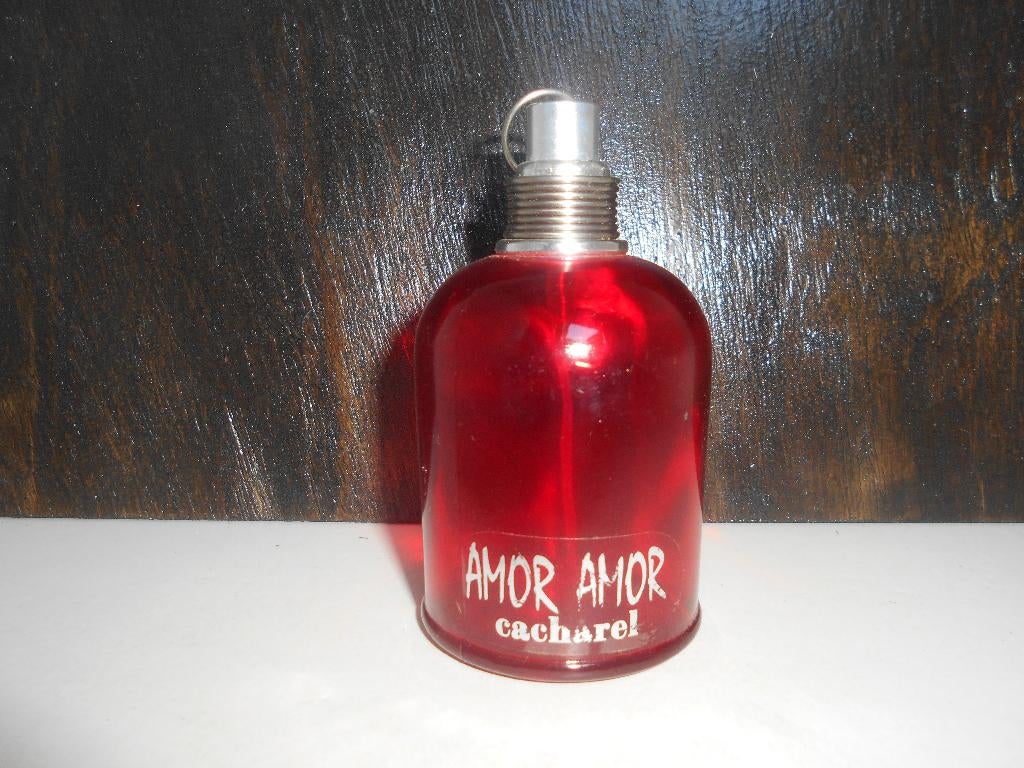 ancien flacon parfum vide Amor Amor Cacharel, Enlèvement ou Envoi, Utilisé