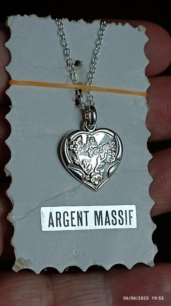 Pendentif cœur en argent massif, Neuf, Enlèvement, Cœur, Argent