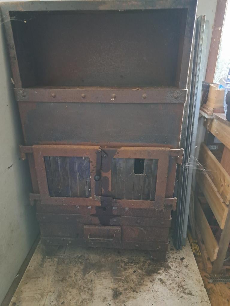 Oude houtkachel, Huis en Inrichting, Kachels, Ophalen, Houtkachel