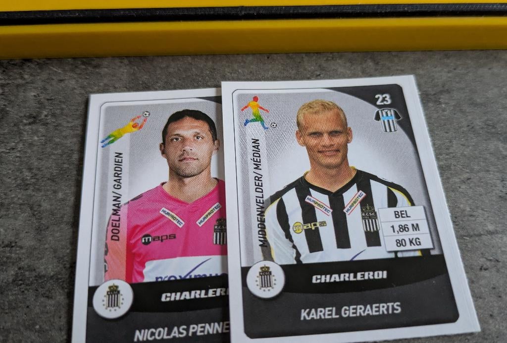 2 AUTOCOLLANTS PANINI FOOTBALL 2015 SP.CHARLEROI MERCATO !, Enlèvement ou Envoi, Neuf
