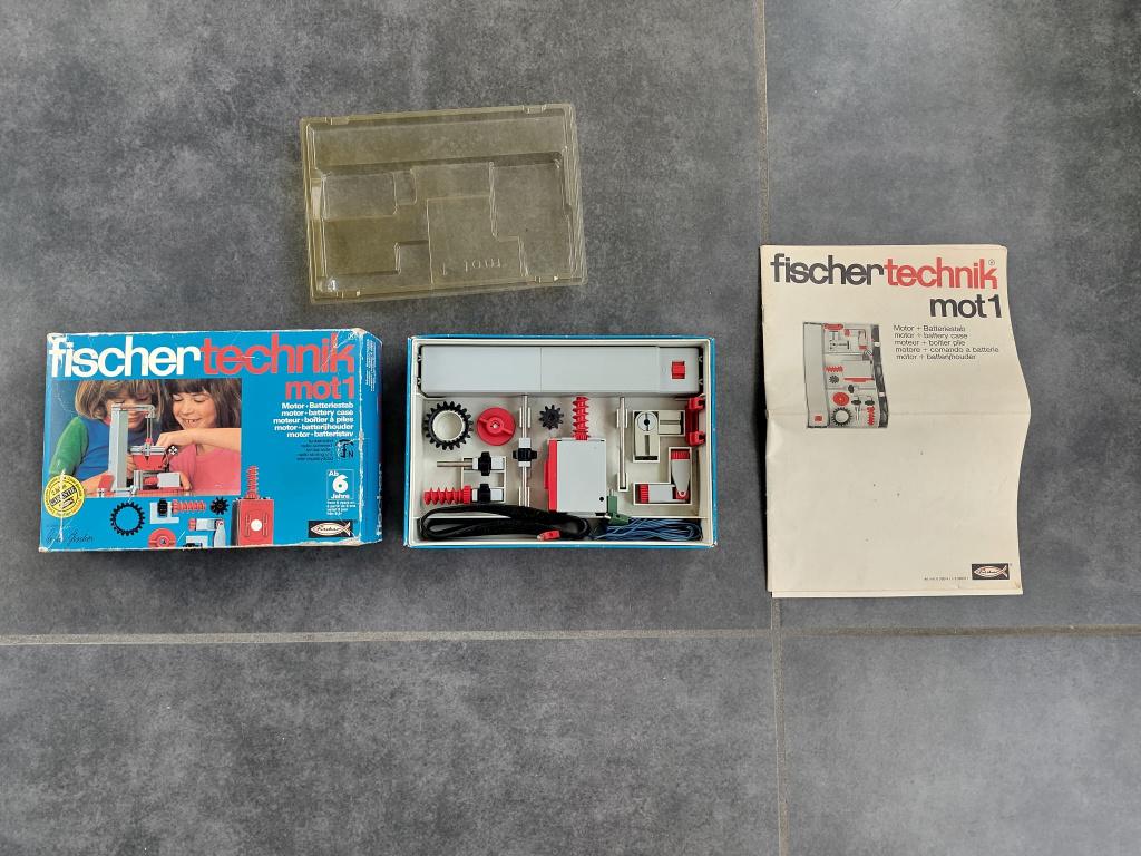 Fischer Technik mot 1, Enlèvement