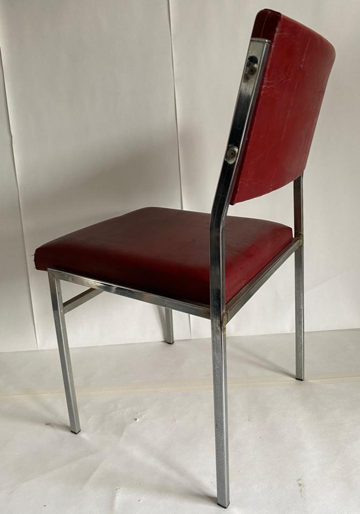 Vintage stoel in verchroomd staal en bordeauxrood kunstleer., Ophalen, Gebruikt, Overige kleuren, Eén