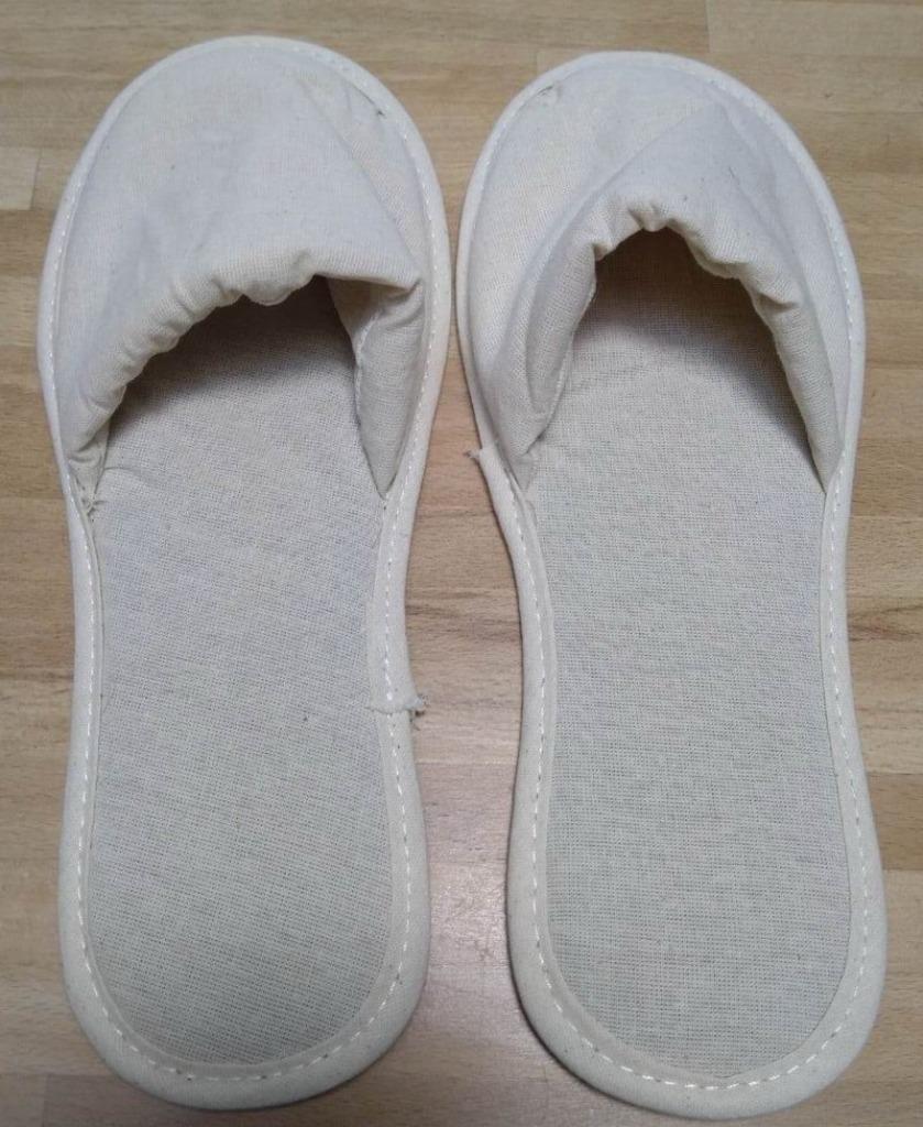 Nieuwe wegwerp reisslippers La Bottega maat L, Ophalen of Verzenden, Nieuw, La Bottega