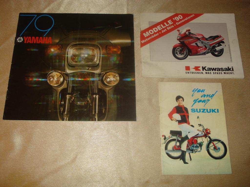 SUZUKI - KAWASAKI - YAMAHA Lot de 3 Anciennes Brochures, Motoren, Handleidingen en Instructieboekjes, Ophalen of Verzenden, Suzuki