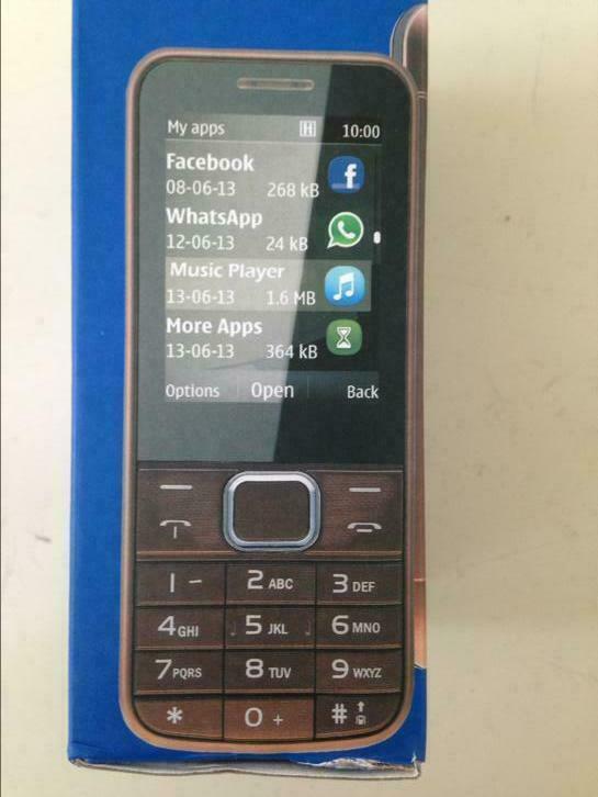 GSM avec 2 Double SIM + Facebook et Whatsapp, Enlèvement