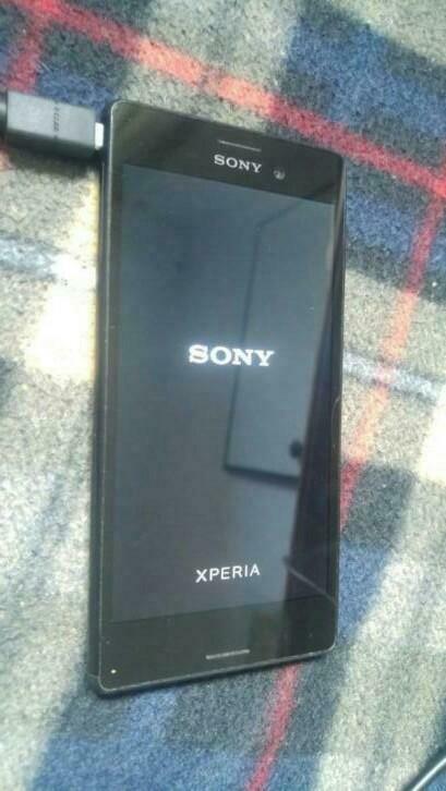 Gsm Smartphone Sony z3 bootloop pour pièces, Télécoms, Enlèvement ou Envoi, Utilisé