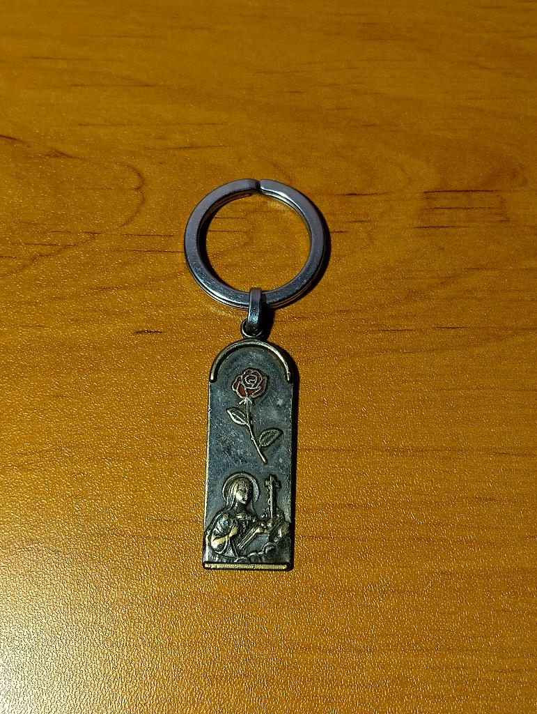 Vintage Sainte Rita sleutelhanger uit de jaren 70, Antiek en Kunst, Ophalen