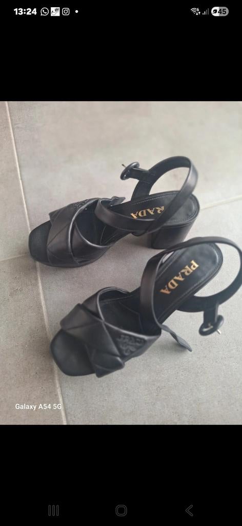 Chaussures Prada, Ophalen, Schoenen