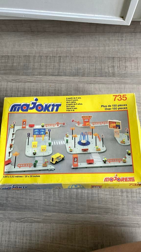 Majokit 735, Ophalen, Meer dan 50 stukjes, Zo goed als nieuw