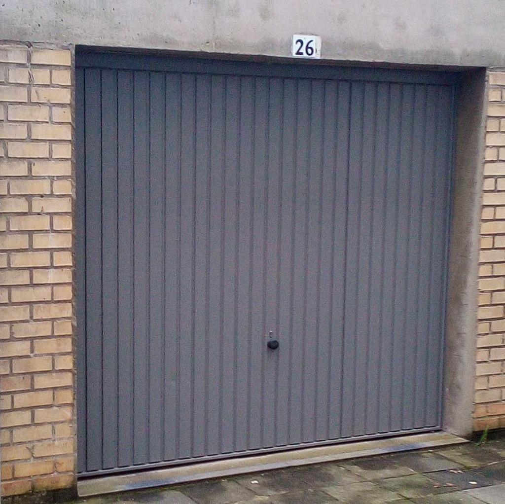 GARAGE - CENTRE-VILLE DE GULLEGEM, Province de Flandre-Occidentale