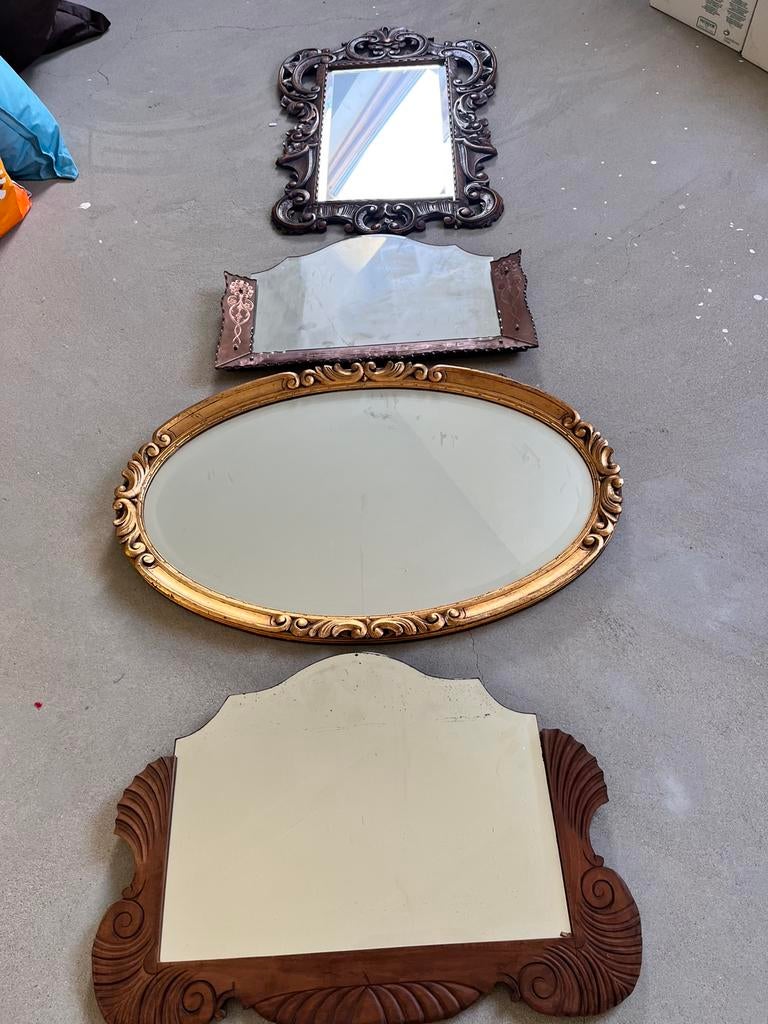 Set van 4 spiegels, Enlèvement