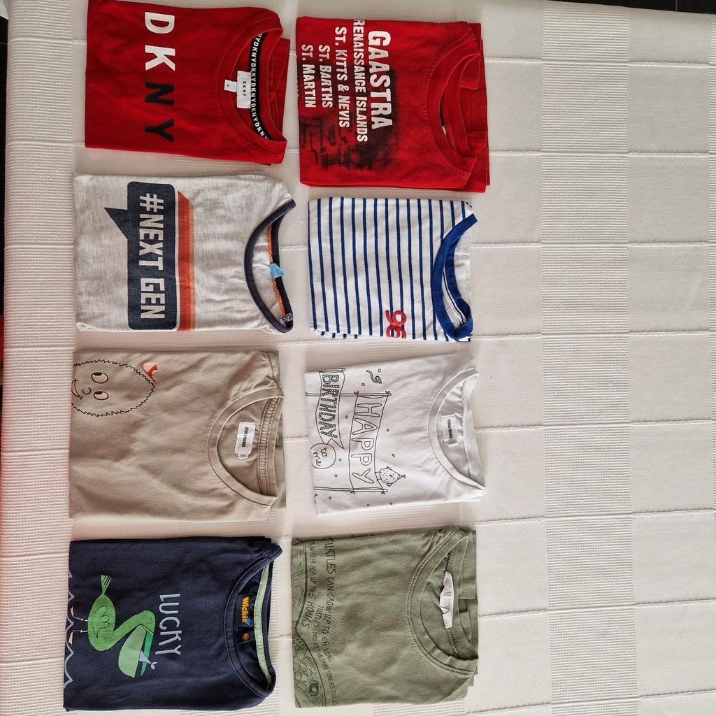 8 t-shirts korte mouwen, maat 4-6 jaar, Ophalen, Zo goed als nieuw