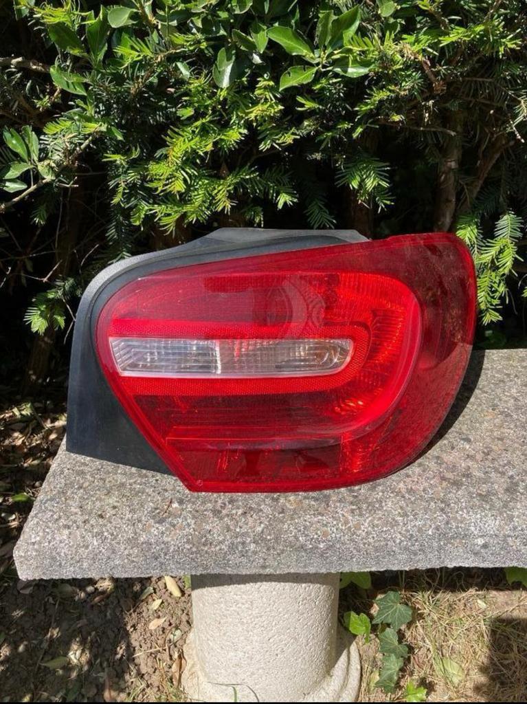 Feu arrière droit Mercedes Classe A châssis W176 ph.1 année, Autos : Pièces & Accessoires, Éclairage, Enlèvement ou Envoi, Utilisé