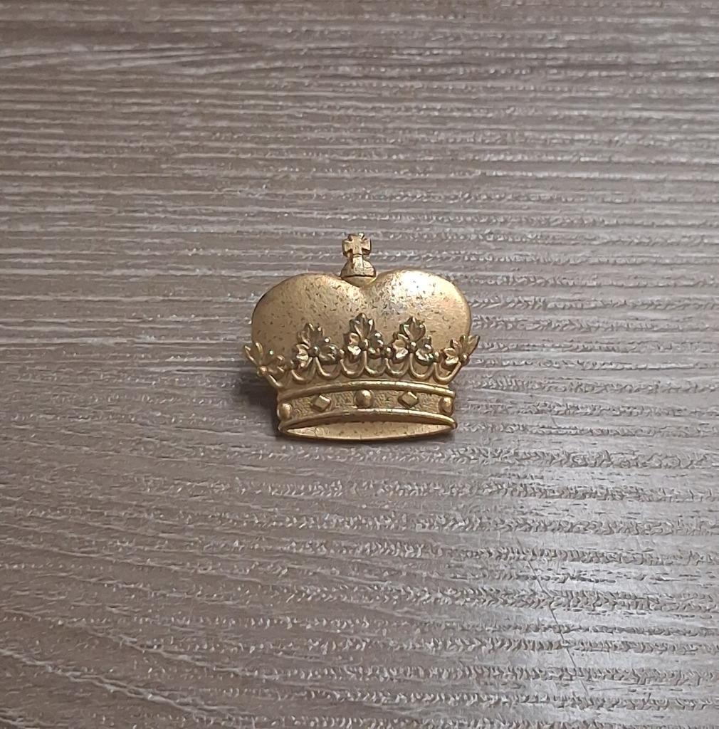 PIN - KROON - COURONNE - CROWN, Collections, Envoi, Utilisé, Autres sujets/thèmes, Insigne ou Pin's