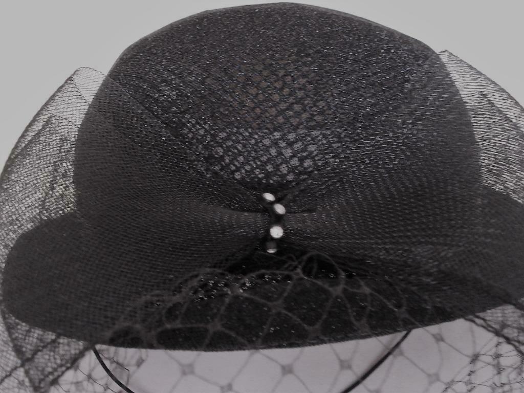 Vintage hoedje met voile, Kleding | Dames, Hoeden en Petten, Ophalen of Verzenden, Nieuw, Hoed