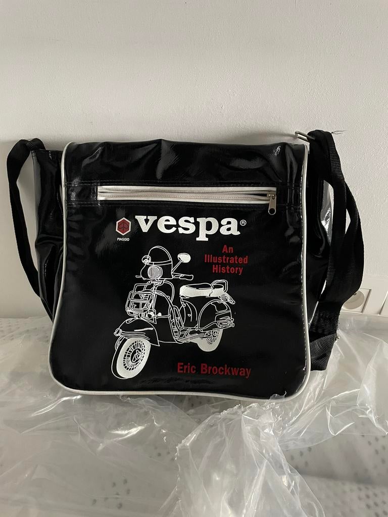 Vespa Handtas., Ophalen, Zo goed als nieuw